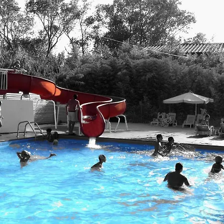 Village Costa