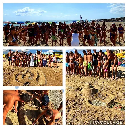 Village Costa Kamp alanı Porto Potenza Picena