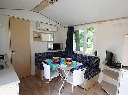 キャンプ場 Village Costa